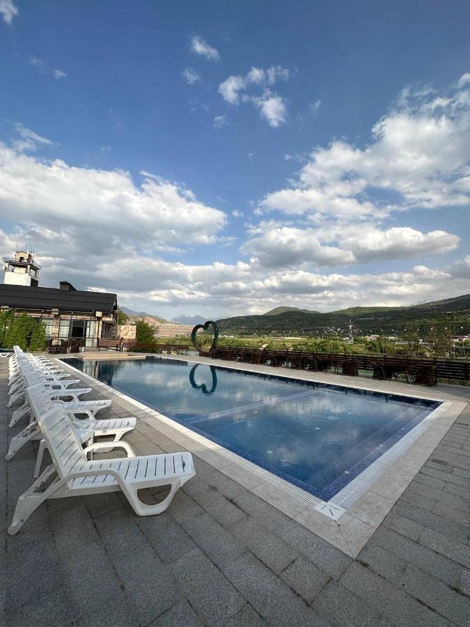 Le Chalet Mont And Restaurant Chorwoq Экстерьер фото